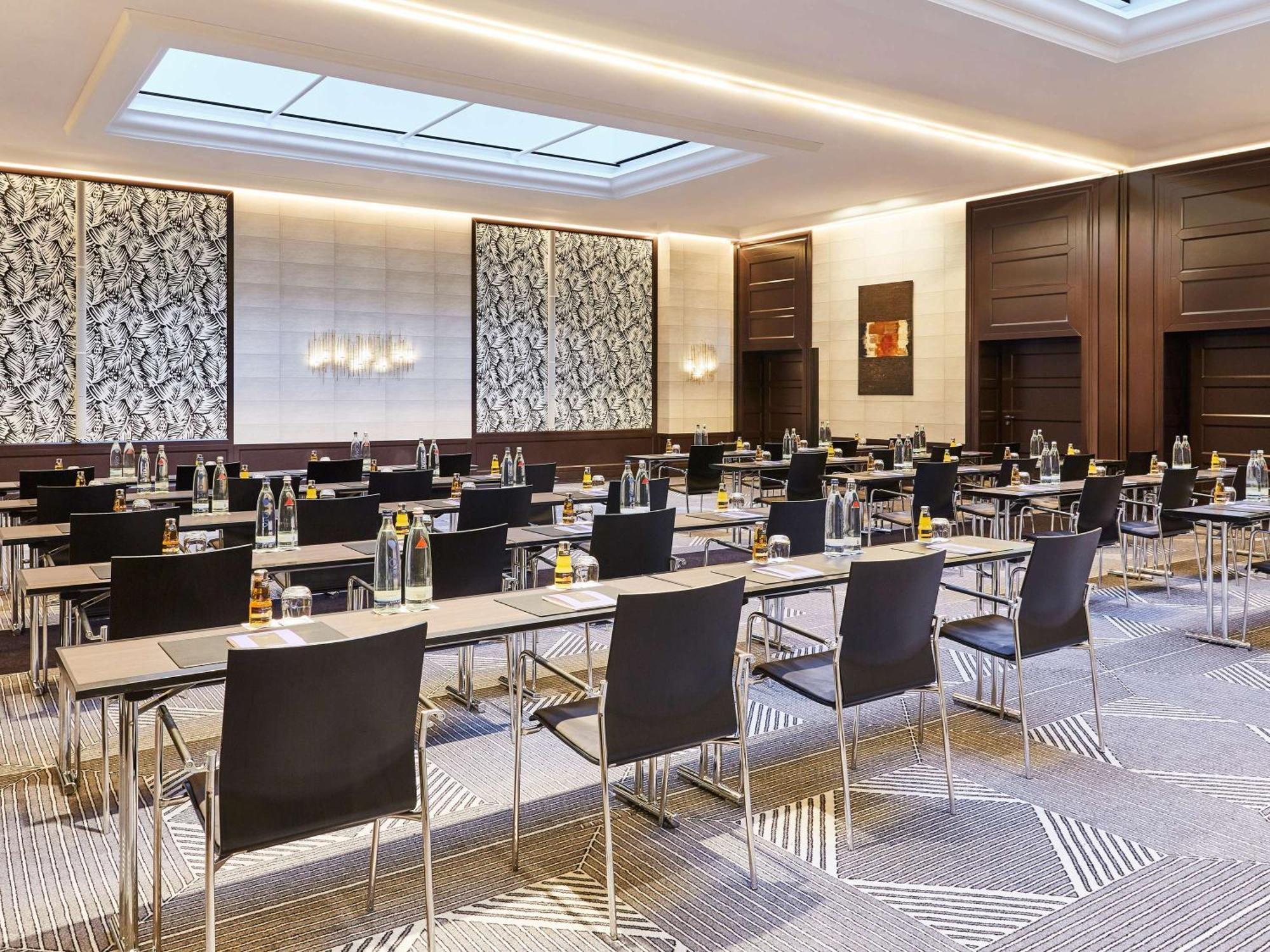 소피텔 프랑크푸르트 오페라 호텔 외부 사진 Meeting room